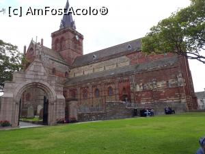 [P12] Catedrala St Magnus din Kirkwal, capitala insulelor.  » foto by Aurici
 - 
<span class="allrVoted glyphicon glyphicon-heart hidden" id="av926468"></span>
<a class="m-l-10 hidden" id="sv926468" onclick="voting_Foto_DelVot(,926468,23153)" role="button">șterge vot <span class="glyphicon glyphicon-remove"></span></a>
<a id="v9926468" class=" c-red"  onclick="voting_Foto_SetVot(926468)" role="button"><span class="glyphicon glyphicon-heart-empty"></span> <b>LIKE</b> = Votează poza</a> <img class="hidden"  id="f926468W9" src="/imagini/loader.gif" border="0" /><span class="AjErrMes hidden" id="e926468ErM"></span>