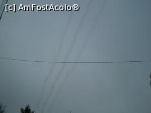 [P11] Trei avioane de acrobație aeriană, au lăsat în urmă dâre de fum având culorile steagului românesc.  » foto by Mihai18
 - 
<span class="allrVoted glyphicon glyphicon-heart hidden" id="av926947"></span>
<a class="m-l-10 hidden" id="sv926947" onclick="voting_Foto_DelVot(,926947,23162)" role="button">șterge vot <span class="glyphicon glyphicon-remove"></span></a>
<a id="v9926947" class=" c-red"  onclick="voting_Foto_SetVot(926947)" role="button"><span class="glyphicon glyphicon-heart-empty"></span> <b>LIKE</b> = Votează poza</a> <img class="hidden"  id="f926947W9" src="/imagini/loader.gif" border="0" /><span class="AjErrMes hidden" id="e926947ErM"></span>