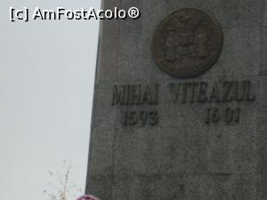 [P04] Placa explicativă de pe soclul statuii » foto by Mihai18
 - 
<span class="allrVoted glyphicon glyphicon-heart hidden" id="av926930"></span>
<a class="m-l-10 hidden" id="sv926930" onclick="voting_Foto_DelVot(,926930,23162)" role="button">șterge vot <span class="glyphicon glyphicon-remove"></span></a>
<a id="v9926930" class=" c-red"  onclick="voting_Foto_SetVot(926930)" role="button"><span class="glyphicon glyphicon-heart-empty"></span> <b>LIKE</b> = Votează poza</a> <img class="hidden"  id="f926930W9" src="/imagini/loader.gif" border="0" /><span class="AjErrMes hidden" id="e926930ErM"></span>