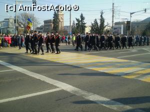 [P06] Trupă de jandarmi pregătiți pentru a începe defilarea.  » foto by Mihai18
 - 
<span class="allrVoted glyphicon glyphicon-heart hidden" id="av1036921"></span>
<a class="m-l-10 hidden" id="sv1036921" onclick="voting_Foto_DelVot(,1036921,23162)" role="button">șterge vot <span class="glyphicon glyphicon-remove"></span></a>
<a id="v91036921" class=" c-red"  onclick="voting_Foto_SetVot(1036921)" role="button"><span class="glyphicon glyphicon-heart-empty"></span> <b>LIKE</b> = Votează poza</a> <img class="hidden"  id="f1036921W9" src="/imagini/loader.gif" border="0" /><span class="AjErrMes hidden" id="e1036921ErM"></span>