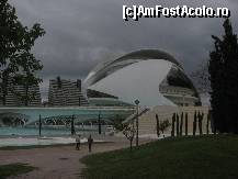 [P01] Palatul Artelor (Palau de les Arts Reina Sofia)si Puente (Podul Monteolivete. » foto by vini
 - 
<span class="allrVoted glyphicon glyphicon-heart hidden" id="av69118"></span>
<a class="m-l-10 hidden" id="sv69118" onclick="voting_Foto_DelVot(,69118,23166)" role="button">șterge vot <span class="glyphicon glyphicon-remove"></span></a>
<a id="v969118" class=" c-red"  onclick="voting_Foto_SetVot(69118)" role="button"><span class="glyphicon glyphicon-heart-empty"></span> <b>LIKE</b> = Votează poza</a> <img class="hidden"  id="f69118W9" src="/imagini/loader.gif" border="0" /><span class="AjErrMes hidden" id="e69118ErM"></span>