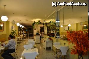 [P16] Restaurantul Loving Hut Valencia » foto by Muffin2009*
 - 
<span class="allrVoted glyphicon glyphicon-heart hidden" id="av433615"></span>
<a class="m-l-10 hidden" id="sv433615" onclick="voting_Foto_DelVot(,433615,23168)" role="button">șterge vot <span class="glyphicon glyphicon-remove"></span></a>
<a id="v9433615" class=" c-red"  onclick="voting_Foto_SetVot(433615)" role="button"><span class="glyphicon glyphicon-heart-empty"></span> <b>LIKE</b> = Votează poza</a> <img class="hidden"  id="f433615W9" src="/imagini/loader.gif" border="0" /><span class="AjErrMes hidden" id="e433615ErM"></span>