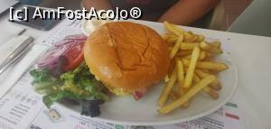 [P44] Cafeteria de la etajul 6, El Corte Ingles. » foto by Aurici
 - 
<span class="allrVoted glyphicon glyphicon-heart hidden" id="av1269573"></span>
<a class="m-l-10 hidden" id="sv1269573" onclick="voting_Foto_DelVot(,1269573,23168)" role="button">șterge vot <span class="glyphicon glyphicon-remove"></span></a>
<a id="v91269573" class=" c-red"  onclick="voting_Foto_SetVot(1269573)" role="button"><span class="glyphicon glyphicon-heart-empty"></span> <b>LIKE</b> = Votează poza</a> <img class="hidden"  id="f1269573W9" src="/imagini/loader.gif" border="0" /><span class="AjErrMes hidden" id="e1269573ErM"></span>