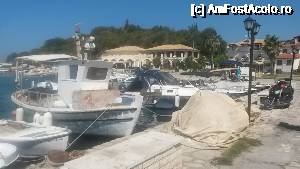 [P07] In portul din Sivota » foto by AleDia
 - 
<span class="allrVoted glyphicon glyphicon-heart hidden" id="av687356"></span>
<a class="m-l-10 hidden" id="sv687356" onclick="voting_Foto_DelVot(,687356,23178)" role="button">șterge vot <span class="glyphicon glyphicon-remove"></span></a>
<a id="v9687356" class=" c-red"  onclick="voting_Foto_SetVot(687356)" role="button"><span class="glyphicon glyphicon-heart-empty"></span> <b>LIKE</b> = Votează poza</a> <img class="hidden"  id="f687356W9" src="/imagini/loader.gif" border="0" /><span class="AjErrMes hidden" id="e687356ErM"></span>