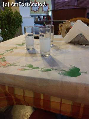 [P15] Taverna Savvas, yammas!!! » foto by maryka
 - 
<span class="allrVoted glyphicon glyphicon-heart hidden" id="av1281486"></span>
<a class="m-l-10 hidden" id="sv1281486" onclick="voting_Foto_DelVot(,1281486,23184)" role="button">șterge vot <span class="glyphicon glyphicon-remove"></span></a>
<a id="v91281486" class=" c-red"  onclick="voting_Foto_SetVot(1281486)" role="button"><span class="glyphicon glyphicon-heart-empty"></span> <b>LIKE</b> = Votează poza</a> <img class="hidden"  id="f1281486W9" src="/imagini/loader.gif" border="0" /><span class="AjErrMes hidden" id="e1281486ErM"></span>