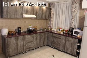 [P20] Moieciu, Pensiunea Ayana Chic Villa, Bucătăria bine utilată » foto by mprofeanu
 - 
<span class="allrVoted glyphicon glyphicon-heart hidden" id="av930432"></span>
<a class="m-l-10 hidden" id="sv930432" onclick="voting_Foto_DelVot(,930432,23230)" role="button">șterge vot <span class="glyphicon glyphicon-remove"></span></a>
<a id="v9930432" class=" c-red"  onclick="voting_Foto_SetVot(930432)" role="button"><span class="glyphicon glyphicon-heart-empty"></span> <b>LIKE</b> = Votează poza</a> <img class="hidden"  id="f930432W9" src="/imagini/loader.gif" border="0" /><span class="AjErrMes hidden" id="e930432ErM"></span>