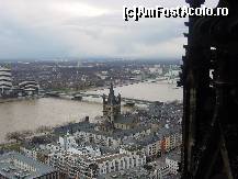 [P09] vedere din ultima parte a urcusului poduri rutiere peste Rin. in plan indepartat abia se zareste turnul televiziunii » foto by dandana
 - 
<span class="allrVoted glyphicon glyphicon-heart hidden" id="av163652"></span>
<a class="m-l-10 hidden" id="sv163652" onclick="voting_Foto_DelVot(,163652,23236)" role="button">șterge vot <span class="glyphicon glyphicon-remove"></span></a>
<a id="v9163652" class=" c-red"  onclick="voting_Foto_SetVot(163652)" role="button"><span class="glyphicon glyphicon-heart-empty"></span> <b>LIKE</b> = Votează poza</a> <img class="hidden"  id="f163652W9" src="/imagini/loader.gif" border="0" /><span class="AjErrMes hidden" id="e163652ErM"></span>