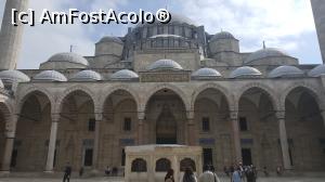 [P07] Curtea interioara a moscheii Suleymaniye » foto by rudy
 - 
<span class="allrVoted glyphicon glyphicon-heart hidden" id="av1016954"></span>
<a class="m-l-10 hidden" id="sv1016954" onclick="voting_Foto_DelVot(,1016954,23242)" role="button">șterge vot <span class="glyphicon glyphicon-remove"></span></a>
<a id="v91016954" class=" c-red"  onclick="voting_Foto_SetVot(1016954)" role="button"><span class="glyphicon glyphicon-heart-empty"></span> <b>LIKE</b> = Votează poza</a> <img class="hidden"  id="f1016954W9" src="/imagini/loader.gif" border="0" /><span class="AjErrMes hidden" id="e1016954ErM"></span>