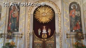 [P22] In biserica Izvorul Tamaduirii » foto by rudy
 - 
<span class="allrVoted glyphicon glyphicon-heart hidden" id="av1079390"></span>
<a class="m-l-10 hidden" id="sv1079390" onclick="voting_Foto_DelVot(,1079390,23242)" role="button">șterge vot <span class="glyphicon glyphicon-remove"></span></a>
<a id="v91079390" class=" c-red"  onclick="voting_Foto_SetVot(1079390)" role="button"><span class="glyphicon glyphicon-heart-empty"></span> <b>LIKE</b> = Votează poza</a> <img class="hidden"  id="f1079390W9" src="/imagini/loader.gif" border="0" /><span class="AjErrMes hidden" id="e1079390ErM"></span>