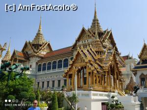 [P06] Marele Palat - Bangkok » foto by Pușcașu Marin
 - 
<span class="allrVoted glyphicon glyphicon-heart hidden" id="av1390327"></span>
<a class="m-l-10 hidden" id="sv1390327" onclick="voting_Foto_DelVot(,1390327,23285)" role="button">șterge vot <span class="glyphicon glyphicon-remove"></span></a>
<a id="v91390327" class=" c-red"  onclick="voting_Foto_SetVot(1390327)" role="button"><span class="glyphicon glyphicon-heart-empty"></span> <b>LIKE</b> = Votează poza</a> <img class="hidden"  id="f1390327W9" src="/imagini/loader.gif" border="0" /><span class="AjErrMes hidden" id="e1390327ErM"></span>