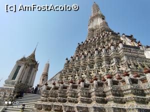[P08] Wat Arun - Bangkok » foto by Pușcașu Marin
 - 
<span class="allrVoted glyphicon glyphicon-heart hidden" id="av1390329"></span>
<a class="m-l-10 hidden" id="sv1390329" onclick="voting_Foto_DelVot(,1390329,23285)" role="button">șterge vot <span class="glyphicon glyphicon-remove"></span></a>
<a id="v91390329" class=" c-red"  onclick="voting_Foto_SetVot(1390329)" role="button"><span class="glyphicon glyphicon-heart-empty"></span> <b>LIKE</b> = Votează poza</a> <img class="hidden"  id="f1390329W9" src="/imagini/loader.gif" border="0" /><span class="AjErrMes hidden" id="e1390329ErM"></span>
