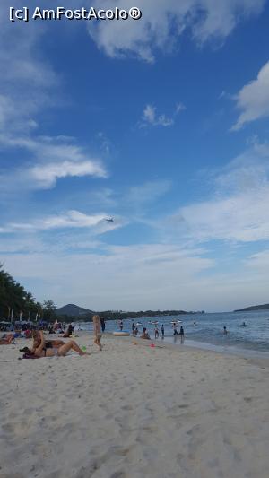 [P03] Chaweng » foto by r-Uca
 - 
<span class="allrVoted glyphicon glyphicon-heart hidden" id="av939859"></span>
<a class="m-l-10 hidden" id="sv939859" onclick="voting_Foto_DelVot(,939859,23354)" role="button">șterge vot <span class="glyphicon glyphicon-remove"></span></a>
<a id="v9939859" class=" c-red"  onclick="voting_Foto_SetVot(939859)" role="button"><span class="glyphicon glyphicon-heart-empty"></span> <b>LIKE</b> = Votează poza</a> <img class="hidden"  id="f939859W9" src="/imagini/loader.gif" border="0" /><span class="AjErrMes hidden" id="e939859ErM"></span>