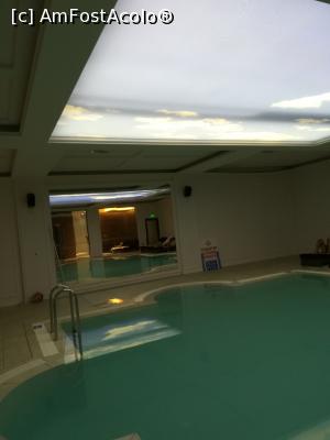 [P19] Piscina interioara » foto by olteanul2010
 - 
<span class="allrVoted glyphicon glyphicon-heart hidden" id="av1068107"></span>
<a class="m-l-10 hidden" id="sv1068107" onclick="voting_Foto_DelVot(,1068107,23367)" role="button">șterge vot <span class="glyphicon glyphicon-remove"></span></a>
<a id="v91068107" class=" c-red"  onclick="voting_Foto_SetVot(1068107)" role="button"><span class="glyphicon glyphicon-heart-empty"></span> <b>LIKE</b> = Votează poza</a> <img class="hidden"  id="f1068107W9" src="/imagini/loader.gif" border="0" /><span class="AjErrMes hidden" id="e1068107ErM"></span>