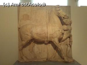 [P34] Basorelief dintr-un monument funerar » foto by Carmen Ion
 - 
<span class="allrVoted glyphicon glyphicon-heart hidden" id="av1044038"></span>
<a class="m-l-10 hidden" id="sv1044038" onclick="voting_Foto_DelVot(,1044038,23398)" role="button">șterge vot <span class="glyphicon glyphicon-remove"></span></a>
<a id="v91044038" class=" c-red"  onclick="voting_Foto_SetVot(1044038)" role="button"><span class="glyphicon glyphicon-heart-empty"></span> <b>LIKE</b> = Votează poza</a> <img class="hidden"  id="f1044038W9" src="/imagini/loader.gif" border="0" /><span class="AjErrMes hidden" id="e1044038ErM"></span>