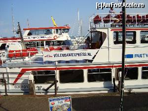 [P36] Volendam Express... poate mergem in croaziera in Marken » foto by mireille
 - 
<span class="allrVoted glyphicon glyphicon-heart hidden" id="av585877"></span>
<a class="m-l-10 hidden" id="sv585877" onclick="voting_Foto_DelVot(,585877,23417)" role="button">șterge vot <span class="glyphicon glyphicon-remove"></span></a>
<a id="v9585877" class=" c-red"  onclick="voting_Foto_SetVot(585877)" role="button"><span class="glyphicon glyphicon-heart-empty"></span> <b>LIKE</b> = Votează poza</a> <img class="hidden"  id="f585877W9" src="/imagini/loader.gif" border="0" /><span class="AjErrMes hidden" id="e585877ErM"></span>