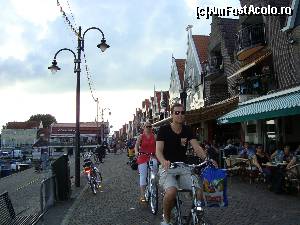 [P04] Promenada pe Haven, printre biciclistii ce se grabesc spre casa » foto by mireille
 - 
<span class="allrVoted glyphicon glyphicon-heart hidden" id="av585833"></span>
<a class="m-l-10 hidden" id="sv585833" onclick="voting_Foto_DelVot(,585833,23417)" role="button">șterge vot <span class="glyphicon glyphicon-remove"></span></a>
<a id="v9585833" class=" c-red"  onclick="voting_Foto_SetVot(585833)" role="button"><span class="glyphicon glyphicon-heart-empty"></span> <b>LIKE</b> = Votează poza</a> <img class="hidden"  id="f585833W9" src="/imagini/loader.gif" border="0" /><span class="AjErrMes hidden" id="e585833ErM"></span>