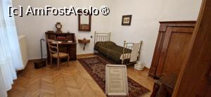 [P18] 18. Dormitorul lui I.C. Brătianu. » foto by doinafil
 - 
<span class="allrVoted glyphicon glyphicon-heart hidden" id="av1504256"></span>
<a class="m-l-10 hidden" id="sv1504256" onclick="voting_Foto_DelVot(,1504256,23475)" role="button">șterge vot <span class="glyphicon glyphicon-remove"></span></a>
<a id="v91504256" class=" c-red"  onclick="voting_Foto_SetVot(1504256)" role="button"><span class="glyphicon glyphicon-heart-empty"></span> <b>LIKE</b> = Votează poza</a> <img class="hidden"  id="f1504256W9" src="/imagini/loader.gif" border="0" /><span class="AjErrMes hidden" id="e1504256ErM"></span>