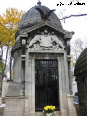 [P25] Mormântul Annei de Noailles, Matha Bibescu, internet » foto by Michi
 - 
<span class="allrVoted glyphicon glyphicon-heart hidden" id="av517630"></span>
<a class="m-l-10 hidden" id="sv517630" onclick="voting_Foto_DelVot(,517630,23478)" role="button">șterge vot <span class="glyphicon glyphicon-remove"></span></a>
<a id="v9517630" class=" c-red"  onclick="voting_Foto_SetVot(517630)" role="button"><span class="glyphicon glyphicon-heart-empty"></span> <b>LIKE</b> = Votează poza</a> <img class="hidden"  id="f517630W9" src="/imagini/loader.gif" border="0" /><span class="AjErrMes hidden" id="e517630ErM"></span>