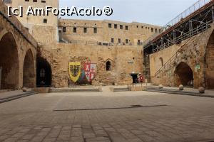 [P22] Acra, Cetatea Cavalerilor, Curtea interioară » foto by mprofeanu
 - 
<span class="allrVoted glyphicon glyphicon-heart hidden" id="av949509"></span>
<a class="m-l-10 hidden" id="sv949509" onclick="voting_Foto_DelVot(,949509,23511)" role="button">șterge vot <span class="glyphicon glyphicon-remove"></span></a>
<a id="v9949509" class=" c-red"  onclick="voting_Foto_SetVot(949509)" role="button"><span class="glyphicon glyphicon-heart-empty"></span> <b>LIKE</b> = Votează poza</a> <img class="hidden"  id="f949509W9" src="/imagini/loader.gif" border="0" /><span class="AjErrMes hidden" id="e949509ErM"></span>