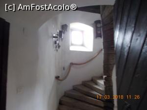 [P18] Scara veche în evantai și parțial colecția de ceasuri.  » foto by elviramvio
 - 
<span class="allrVoted glyphicon glyphicon-heart hidden" id="av954842"></span>
<a class="m-l-10 hidden" id="sv954842" onclick="voting_Foto_DelVot(,954842,23551)" role="button">șterge vot <span class="glyphicon glyphicon-remove"></span></a>
<a id="v9954842" class=" c-red"  onclick="voting_Foto_SetVot(954842)" role="button"><span class="glyphicon glyphicon-heart-empty"></span> <b>LIKE</b> = Votează poza</a> <img class="hidden"  id="f954842W9" src="/imagini/loader.gif" border="0" /><span class="AjErrMes hidden" id="e954842ErM"></span>