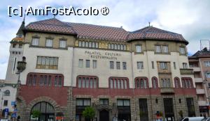 [P04] Palatul Culturii din Tîrgu Mureș,fațada dinspre Piața Trandafirilor,poză la vizita mea din 2014 » foto by AZE
 - 
<span class="allrVoted glyphicon glyphicon-heart hidden" id="av1400113"></span>
<a class="m-l-10 hidden" id="sv1400113" onclick="voting_Foto_DelVot(,1400113,23587)" role="button">șterge vot <span class="glyphicon glyphicon-remove"></span></a>
<a id="v91400113" class=" c-red"  onclick="voting_Foto_SetVot(1400113)" role="button"><span class="glyphicon glyphicon-heart-empty"></span> <b>LIKE</b> = Votează poza</a> <img class="hidden"  id="f1400113W9" src="/imagini/loader.gif" border="0" /><span class="AjErrMes hidden" id="e1400113ErM"></span>