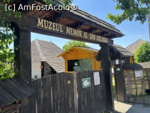 [P09] Humulești-Muzeul ”Casa lui Ion Creangă” » foto by Yersinia Pestis
 - 
<span class="allrVoted glyphicon glyphicon-heart hidden" id="av1531546"></span>
<a class="m-l-10 hidden" id="sv1531546" onclick="voting_Foto_DelVot(,1531546,23690)" role="button">șterge vot <span class="glyphicon glyphicon-remove"></span></a>
<a id="v91531546" class=" c-red"  onclick="voting_Foto_SetVot(1531546)" role="button"><span class="glyphicon glyphicon-heart-empty"></span> <b>LIKE</b> = Votează poza</a> <img class="hidden"  id="f1531546W9" src="/imagini/loader.gif" border="0" /><span class="AjErrMes hidden" id="e1531546ErM"></span>