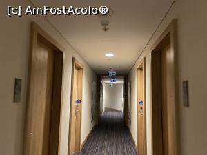 [P10] Hilton Aliağa – holul de la etajul al treilea » foto by nicole33
 - 
<span class="allrVoted glyphicon glyphicon-heart hidden" id="av1264844"></span>
<a class="m-l-10 hidden" id="sv1264844" onclick="voting_Foto_DelVot(,1264844,23724)" role="button">șterge vot <span class="glyphicon glyphicon-remove"></span></a>
<a id="v91264844" class=" c-red"  onclick="voting_Foto_SetVot(1264844)" role="button"><span class="glyphicon glyphicon-heart-empty"></span> <b>LIKE</b> = Votează poza</a> <img class="hidden"  id="f1264844W9" src="/imagini/loader.gif" border="0" /><span class="AjErrMes hidden" id="e1264844ErM"></span>