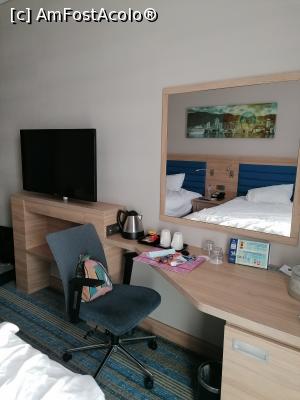 [P01] Camera Hilton » foto by michaela_1961
 - 
<span class="allrVoted glyphicon glyphicon-heart hidden" id="av1242912"></span>
<a class="m-l-10 hidden" id="sv1242912" onclick="voting_Foto_DelVot(,1242912,23724)" role="button">șterge vot <span class="glyphicon glyphicon-remove"></span></a>
<a id="v91242912" class=" c-red"  onclick="voting_Foto_SetVot(1242912)" role="button"><span class="glyphicon glyphicon-heart-empty"></span> <b>LIKE</b> = Votează poza</a> <img class="hidden"  id="f1242912W9" src="/imagini/loader.gif" border="0" /><span class="AjErrMes hidden" id="e1242912ErM"></span>