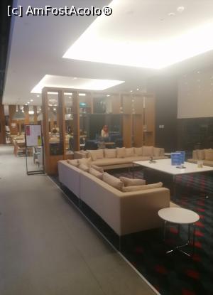 [P08] Atât pe terasa cât și interior totul era curat și cu un design plăcut » foto by M'Liviu
 - 
<span class="allrVoted glyphicon glyphicon-heart hidden" id="av1262385"></span>
<a class="m-l-10 hidden" id="sv1262385" onclick="voting_Foto_DelVot(,1262385,23724)" role="button">șterge vot <span class="glyphicon glyphicon-remove"></span></a>
<a id="v91262385" class=" c-red"  onclick="voting_Foto_SetVot(1262385)" role="button"><span class="glyphicon glyphicon-heart-empty"></span> <b>LIKE</b> = Votează poza</a> <img class="hidden"  id="f1262385W9" src="/imagini/loader.gif" border="0" /><span class="AjErrMes hidden" id="e1262385ErM"></span>