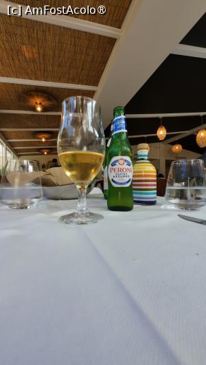 [P12] Ristorante Pizzeria Tasso, Sorrento - o bere și coșul cu pâine și sticla de ulei multicoloră » foto by Dragoș_MD
 - 
<span class="allrVoted glyphicon glyphicon-heart hidden" id="av1529719"></span>
<a class="m-l-10 hidden" id="sv1529719" onclick="voting_Foto_DelVot(,1529719,23744)" role="button">șterge vot <span class="glyphicon glyphicon-remove"></span></a>
<a id="v91529719" class=" c-red"  onclick="voting_Foto_SetVot(1529719)" role="button"><span class="glyphicon glyphicon-heart-empty"></span> <b>LIKE</b> = Votează poza</a> <img class="hidden"  id="f1529719W9" src="/imagini/loader.gif" border="0" /><span class="AjErrMes hidden" id="e1529719ErM"></span>