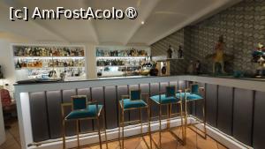 [P07] Ristorante Pizzeria Tasso, Sorrento - interioare » foto by Dragoș_MD
 - 
<span class="allrVoted glyphicon glyphicon-heart hidden" id="av1529714"></span>
<a class="m-l-10 hidden" id="sv1529714" onclick="voting_Foto_DelVot(,1529714,23744)" role="button">șterge vot <span class="glyphicon glyphicon-remove"></span></a>
<a id="v91529714" class=" c-red"  onclick="voting_Foto_SetVot(1529714)" role="button"><span class="glyphicon glyphicon-heart-empty"></span> <b>LIKE</b> = Votează poza</a> <img class="hidden"  id="f1529714W9" src="/imagini/loader.gif" border="0" /><span class="AjErrMes hidden" id="e1529714ErM"></span>