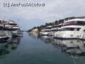 [P41] Portul din Pomena, localitatea cea mai vestică a Insulei Mljet.  » foto by Aurici
 - 
<span class="allrVoted glyphicon glyphicon-heart hidden" id="av1017361"></span>
<a class="m-l-10 hidden" id="sv1017361" onclick="voting_Foto_DelVot(,1017361,23764)" role="button">șterge vot <span class="glyphicon glyphicon-remove"></span></a>
<a id="v91017361" class=" c-red"  onclick="voting_Foto_SetVot(1017361)" role="button"><span class="glyphicon glyphicon-heart-empty"></span> <b>LIKE</b> = Votează poza</a> <img class="hidden"  id="f1017361W9" src="/imagini/loader.gif" border="0" /><span class="AjErrMes hidden" id="e1017361ErM"></span>
