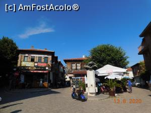 [P52] De aici, pornesc principalele străzi paralele ce străbat peninsula istorică » foto by irinad
 - 
<span class="allrVoted glyphicon glyphicon-heart hidden" id="av1185263"></span>
<a class="m-l-10 hidden" id="sv1185263" onclick="voting_Foto_DelVot(,1185263,23794)" role="button">șterge vot <span class="glyphicon glyphicon-remove"></span></a>
<a id="v91185263" class=" c-red"  onclick="voting_Foto_SetVot(1185263)" role="button"><span class="glyphicon glyphicon-heart-empty"></span> <b>LIKE</b> = Votează poza</a> <img class="hidden"  id="f1185263W9" src="/imagini/loader.gif" border="0" /><span class="AjErrMes hidden" id="e1185263ErM"></span>