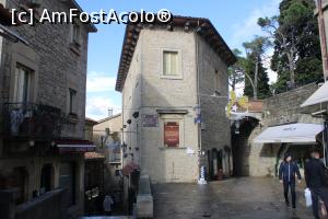 [P42] San Marino, Contrada dei Magazzeni, de aici sunt magazinașe multe... » foto by mprofeanu
 - 
<span class="allrVoted glyphicon glyphicon-heart hidden" id="av1345720"></span>
<a class="m-l-10 hidden" id="sv1345720" onclick="voting_Foto_DelVot(,1345720,23854)" role="button">șterge vot <span class="glyphicon glyphicon-remove"></span></a>
<a id="v91345720" class=" c-red"  onclick="voting_Foto_SetVot(1345720)" role="button"><span class="glyphicon glyphicon-heart-empty"></span> <b>LIKE</b> = Votează poza</a> <img class="hidden"  id="f1345720W9" src="/imagini/loader.gif" border="0" /><span class="AjErrMes hidden" id="e1345720ErM"></span>
