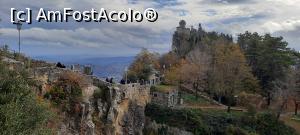 [P52] San Marino, Seconda Torre văzut în depărtare, mergem spre el.... » foto by mprofeanu
 - 
<span class="allrVoted glyphicon glyphicon-heart hidden" id="av1345730"></span>
<a class="m-l-10 hidden" id="sv1345730" onclick="voting_Foto_DelVot(,1345730,23854)" role="button">șterge vot <span class="glyphicon glyphicon-remove"></span></a>
<a id="v91345730" class=" c-red"  onclick="voting_Foto_SetVot(1345730)" role="button"><span class="glyphicon glyphicon-heart-empty"></span> <b>LIKE</b> = Votează poza</a> <img class="hidden"  id="f1345730W9" src="/imagini/loader.gif" border="0" /><span class="AjErrMes hidden" id="e1345730ErM"></span>