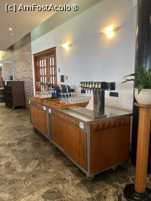 [P39] Prin restaurantul de la recepție » foto by krisstinna
 - 
<span class="allrVoted glyphicon glyphicon-heart hidden" id="av1393191"></span>
<a class="m-l-10 hidden" id="sv1393191" onclick="voting_Foto_DelVot(,1393191,23886)" role="button">șterge vot <span class="glyphicon glyphicon-remove"></span></a>
<a id="v91393191" class=" c-red"  onclick="voting_Foto_SetVot(1393191)" role="button"><span class="glyphicon glyphicon-heart-empty"></span> <b>LIKE</b> = Votează poza</a> <img class="hidden"  id="f1393191W9" src="/imagini/loader.gif" border="0" /><span class="AjErrMes hidden" id="e1393191ErM"></span>