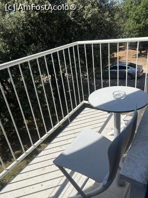 [P44] Pe balcon » foto by krisstinna
 - 
<span class="allrVoted glyphicon glyphicon-heart hidden" id="av1393196"></span>
<a class="m-l-10 hidden" id="sv1393196" onclick="voting_Foto_DelVot(,1393196,23886)" role="button">șterge vot <span class="glyphicon glyphicon-remove"></span></a>
<a id="v91393196" class=" c-red"  onclick="voting_Foto_SetVot(1393196)" role="button"><span class="glyphicon glyphicon-heart-empty"></span> <b>LIKE</b> = Votează poza</a> <img class="hidden"  id="f1393196W9" src="/imagini/loader.gif" border="0" /><span class="AjErrMes hidden" id="e1393196ErM"></span>