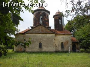 [P12] Ghinoaica - Ruinele Bisericii 'Cuvioasa Parascheva'.  » foto by iulianic
 - 
<span class="allrVoted glyphicon glyphicon-heart hidden" id="av988184"></span>
<a class="m-l-10 hidden" id="sv988184" onclick="voting_Foto_DelVot(,988184,23926)" role="button">șterge vot <span class="glyphicon glyphicon-remove"></span></a>
<a id="v9988184" class=" c-red"  onclick="voting_Foto_SetVot(988184)" role="button"><span class="glyphicon glyphicon-heart-empty"></span> <b>LIKE</b> = Votează poza</a> <img class="hidden"  id="f988184W9" src="/imagini/loader.gif" border="0" /><span class="AjErrMes hidden" id="e988184ErM"></span>