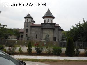 [P30] Vadu Săpat - Biserica în construcție de lângă primărie.  » foto by iulianic
 - 
<span class="allrVoted glyphicon glyphicon-heart hidden" id="av988202"></span>
<a class="m-l-10 hidden" id="sv988202" onclick="voting_Foto_DelVot(,988202,23926)" role="button">șterge vot <span class="glyphicon glyphicon-remove"></span></a>
<a id="v9988202" class=" c-red"  onclick="voting_Foto_SetVot(988202)" role="button"><span class="glyphicon glyphicon-heart-empty"></span> <b>LIKE</b> = Votează poza</a> <img class="hidden"  id="f988202W9" src="/imagini/loader.gif" border="0" /><span class="AjErrMes hidden" id="e988202ErM"></span>