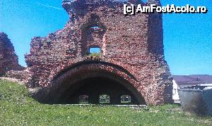 [P14] Beciul Domnesc de la ruinele Palatului Cantacuzino. Filipeşti de Târg jud. Prahova.  » foto by traian.leuca †
 - 
<span class="allrVoted glyphicon glyphicon-heart hidden" id="av417137"></span>
<a class="m-l-10 hidden" id="sv417137" onclick="voting_Foto_DelVot(,417137,23926)" role="button">șterge vot <span class="glyphicon glyphicon-remove"></span></a>
<a id="v9417137" class=" c-red"  onclick="voting_Foto_SetVot(417137)" role="button"><span class="glyphicon glyphicon-heart-empty"></span> <b>LIKE</b> = Votează poza</a> <img class="hidden"  id="f417137W9" src="/imagini/loader.gif" border="0" /><span class="AjErrMes hidden" id="e417137ErM"></span>