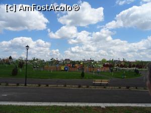 [P14] Locul de joacă și fitness. » foto by tata123 🔱
 - 
<span class="allrVoted glyphicon glyphicon-heart hidden" id="av1225047"></span>
<a class="m-l-10 hidden" id="sv1225047" onclick="voting_Foto_DelVot(,1225047,23926)" role="button">șterge vot <span class="glyphicon glyphicon-remove"></span></a>
<a id="v91225047" class=" c-red"  onclick="voting_Foto_SetVot(1225047)" role="button"><span class="glyphicon glyphicon-heart-empty"></span> <b>LIKE</b> = Votează poza</a> <img class="hidden"  id="f1225047W9" src="/imagini/loader.gif" border="0" /><span class="AjErrMes hidden" id="e1225047ErM"></span>