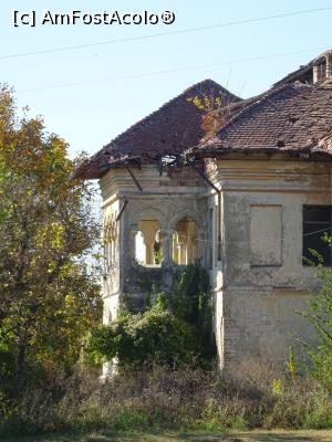 [P06] Foișorul în stil brâncovenesc - Conacul Costache Cantacuzino - Râfov.  » foto by tata123 🔱
 - 
<span class="allrVoted glyphicon glyphicon-heart hidden" id="av1042815"></span>
<a class="m-l-10 hidden" id="sv1042815" onclick="voting_Foto_DelVot(,1042815,23926)" role="button">șterge vot <span class="glyphicon glyphicon-remove"></span></a>
<a id="v91042815" class=" c-red"  onclick="voting_Foto_SetVot(1042815)" role="button"><span class="glyphicon glyphicon-heart-empty"></span> <b>LIKE</b> = Votează poza</a> <img class="hidden"  id="f1042815W9" src="/imagini/loader.gif" border="0" /><span class="AjErrMes hidden" id="e1042815ErM"></span>