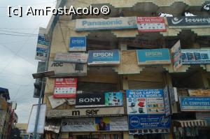 [P01] Pe strazile din Bangalore... relame, reclame, reclame... mai ales la organe umane ieftine » foto by Pami*
 - 
<span class="allrVoted glyphicon glyphicon-heart hidden" id="av1001476"></span>
<a class="m-l-10 hidden" id="sv1001476" onclick="voting_Foto_DelVot(,1001476,24185)" role="button">șterge vot <span class="glyphicon glyphicon-remove"></span></a>
<a id="v91001476" class=" c-red"  onclick="voting_Foto_SetVot(1001476)" role="button"><span class="glyphicon glyphicon-heart-empty"></span> <b>LIKE</b> = Votează poza</a> <img class="hidden"  id="f1001476W9" src="/imagini/loader.gif" border="0" /><span class="AjErrMes hidden" id="e1001476ErM"></span>