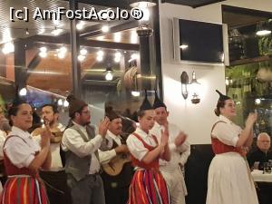 [P39] O Lagar Restaurante - spectacol folcloric » foto by nicole33
 - 
<span class="allrVoted glyphicon glyphicon-heart hidden" id="av1314281"></span>
<a class="m-l-10 hidden" id="sv1314281" onclick="voting_Foto_DelVot(,1314281,24227)" role="button">șterge vot <span class="glyphicon glyphicon-remove"></span></a>
<a id="v91314281" class=" c-red"  onclick="voting_Foto_SetVot(1314281)" role="button"><span class="glyphicon glyphicon-heart-empty"></span> <b>LIKE</b> = Votează poza</a> <img class="hidden"  id="f1314281W9" src="/imagini/loader.gif" border="0" /><span class="AjErrMes hidden" id="e1314281ErM"></span>