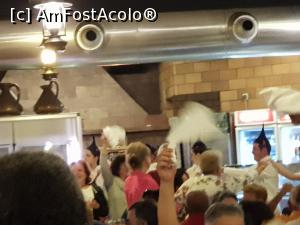 [P45] O Lagar Restaurante - spectacol folcloric » foto by nicole33
 - 
<span class="allrVoted glyphicon glyphicon-heart hidden" id="av1314287"></span>
<a class="m-l-10 hidden" id="sv1314287" onclick="voting_Foto_DelVot(,1314287,24227)" role="button">șterge vot <span class="glyphicon glyphicon-remove"></span></a>
<a id="v91314287" class=" c-red"  onclick="voting_Foto_SetVot(1314287)" role="button"><span class="glyphicon glyphicon-heart-empty"></span> <b>LIKE</b> = Votează poza</a> <img class="hidden"  id="f1314287W9" src="/imagini/loader.gif" border="0" /><span class="AjErrMes hidden" id="e1314287ErM"></span>