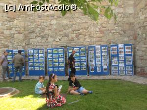 [P43] Castelul lui Tepes- Panouri cu cimitirele si monumentele aflate in grija Oficiului National pentru Cultul Eroilor.  » foto by Floria
 - 
<span class="allrVoted glyphicon glyphicon-heart hidden" id="av743221"></span>
<a class="m-l-10 hidden" id="sv743221" onclick="voting_Foto_DelVot(,743221,24257)" role="button">șterge vot <span class="glyphicon glyphicon-remove"></span></a>
<a id="v9743221" class=" c-red"  onclick="voting_Foto_SetVot(743221)" role="button"><span class="glyphicon glyphicon-heart-empty"></span> <b>LIKE</b> = Votează poza</a> <img class="hidden"  id="f743221W9" src="/imagini/loader.gif" border="0" /><span class="AjErrMes hidden" id="e743221ErM"></span>