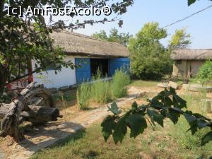 [P13] Grajdul pentru animale, samalâcul – magazia de nutreț și șopronul pentru unelte și atelaje - Enisala.  » foto by tata123 🔱
 - 
<span class="allrVoted glyphicon glyphicon-heart hidden" id="av1007601"></span>
<a class="m-l-10 hidden" id="sv1007601" onclick="voting_Foto_DelVot(,1007601,24302)" role="button">șterge vot <span class="glyphicon glyphicon-remove"></span></a>
<a id="v91007601" class=" c-red"  onclick="voting_Foto_SetVot(1007601)" role="button"><span class="glyphicon glyphicon-heart-empty"></span> <b>LIKE</b> = Votează poza</a> <img class="hidden"  id="f1007601W9" src="/imagini/loader.gif" border="0" /><span class="AjErrMes hidden" id="e1007601ErM"></span>