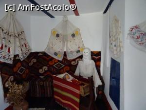 [P05] Tindă casa mare - Gospodăria țărănească din Enisala.  » foto by tata123 🔱
 - 
<span class="allrVoted glyphicon glyphicon-heart hidden" id="av1007583"></span>
<a class="m-l-10 hidden" id="sv1007583" onclick="voting_Foto_DelVot(,1007583,24302)" role="button">șterge vot <span class="glyphicon glyphicon-remove"></span></a>
<a id="v91007583" class=" c-red"  onclick="voting_Foto_SetVot(1007583)" role="button"><span class="glyphicon glyphicon-heart-empty"></span> <b>LIKE</b> = Votează poza</a> <img class="hidden"  id="f1007583W9" src="/imagini/loader.gif" border="0" /><span class="AjErrMes hidden" id="e1007583ErM"></span>