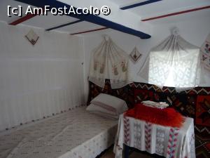 [P06] Casa de locuit (camera de zi cu zi) - Gospodăria țărănească din Enisala.  » foto by tata123 🔱
 - 
<span class="allrVoted glyphicon glyphicon-heart hidden" id="av1007585"></span>
<a class="m-l-10 hidden" id="sv1007585" onclick="voting_Foto_DelVot(,1007585,24302)" role="button">șterge vot <span class="glyphicon glyphicon-remove"></span></a>
<a id="v91007585" class=" c-red"  onclick="voting_Foto_SetVot(1007585)" role="button"><span class="glyphicon glyphicon-heart-empty"></span> <b>LIKE</b> = Votează poza</a> <img class="hidden"  id="f1007585W9" src="/imagini/loader.gif" border="0" /><span class="AjErrMes hidden" id="e1007585ErM"></span>