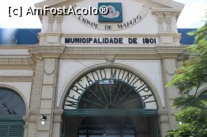 [P22] Poarta principală a Pieței Centrale, o investiție exclusivă a Primăriei din Maputo.  » foto by glcitizen
 - 
<span class="allrVoted glyphicon glyphicon-heart hidden" id="av1022091"></span>
<a class="m-l-10 hidden" id="sv1022091" onclick="voting_Foto_DelVot(,1022091,24456)" role="button">șterge vot <span class="glyphicon glyphicon-remove"></span></a>
<a id="v91022091" class=" c-red"  onclick="voting_Foto_SetVot(1022091)" role="button"><span class="glyphicon glyphicon-heart-empty"></span> <b>LIKE</b> = Votează poza</a> <img class="hidden"  id="f1022091W9" src="/imagini/loader.gif" border="0" /><span class="AjErrMes hidden" id="e1022091ErM"></span>